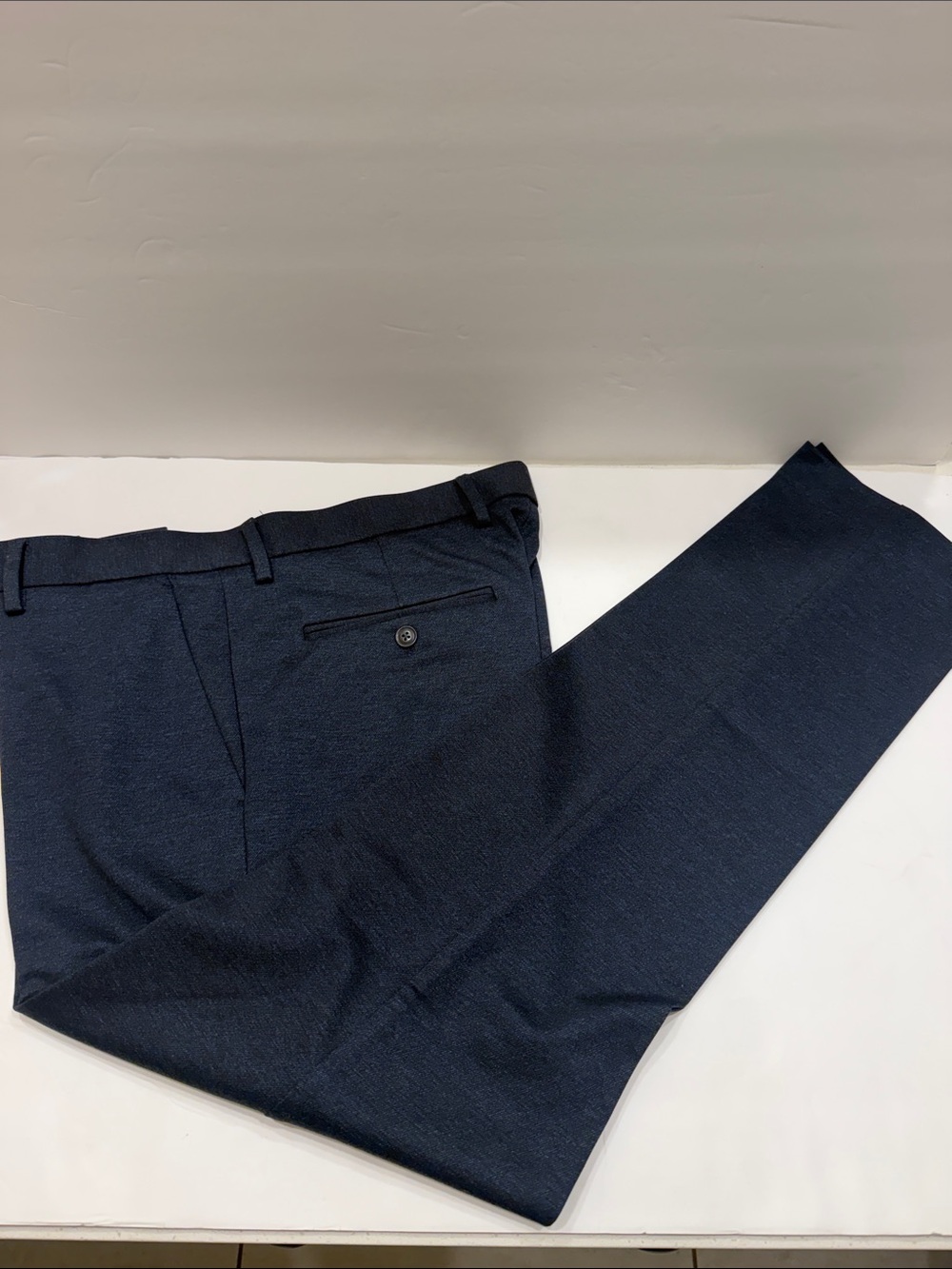 Perry Ellis Men's Navy Flat-Front Dress Pants